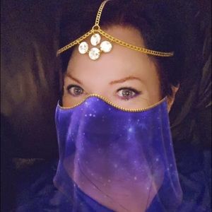 Meet your Posher, Janel